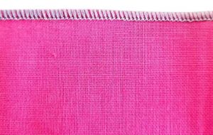How to sew a rolled hem on a Janome overlocker ()